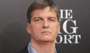 迈克尔·伯里警告泡沫风险，并大幅做空人工智能股票