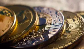 BNB股价可能跌破1100美元，而Digitap ($TAP)受免KYC Visa卡推动有望突破。