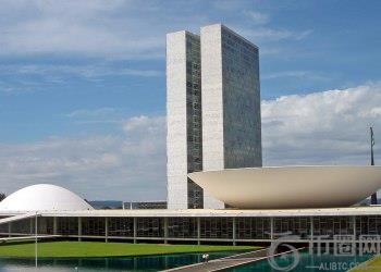 巴西考虑对未申报的加密货币征收30%的税