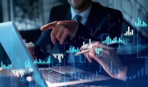 想把 1,000 美元变成 100,000 美元，哪一种加密货币最值得买？分析师推荐