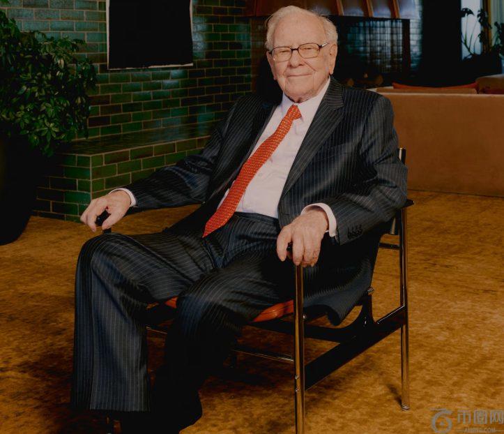 巴菲特持有3440亿美元现金，对华尔街多头发出直接警告