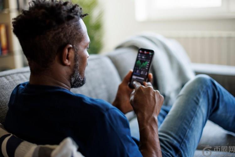 随着 STH 每日损失 7.5 亿美元，比特币投降潮愈演愈烈——是时候逢低买入了吗？