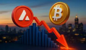 比特币和 AVAX 暴跌 10%——分析师预计，随着精明资金提前入场，比特币和 AVAX 将迎来大幅反弹